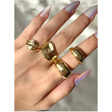 Kadın Gold Renk 4 Lü Tasarım Yüzük Seti Pirinç Maden İle Şık Ve Kararma