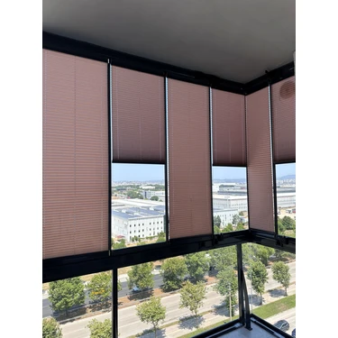 Blind-X Kahverengi Plise Katlanır Cam Balkon Perdesi, Ofis Perdesi, Mutfak Perdesi, Salon
