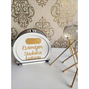 Evimizin Sadaka Kutusu