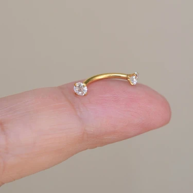 Heppii Cerrahi Çelik Gold Renk Küçük Taşlı Göbek Piercingi Minimal Tasarım Kadın