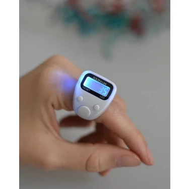 Bilenler Mini Işıklı Zikirmatik Beyaz, 1 cm Uzunlukta, Plastik Malzeme ile Kullanımı Kolay LED